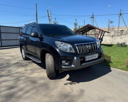 Черный Тойота Ленд Крузер Прадо 150, объемом двигателя 4 л и пробегом 281 тыс. км за 22500 $, фото 1 на Automoto.ua