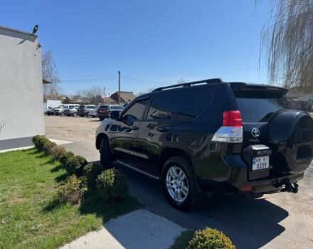 Черный Тойота Ленд Крузер Прадо 150, объемом двигателя 4 л и пробегом 281 тыс. км за 22500 $, фото 4 на Automoto.ua