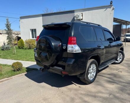 Черный Тойота Ленд Крузер Прадо 150, объемом двигателя 4 л и пробегом 281 тыс. км за 22500 $, фото 5 на Automoto.ua