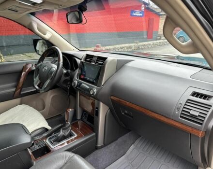 Чорний Тойота Ленд Крузер Прадо 150, об'ємом двигуна 2.7 л та пробігом 125 тис. км за 25999 $, фото 10 на Automoto.ua