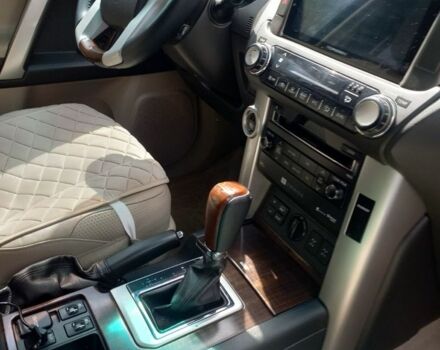 Черный Тойота Ленд Крузер Прадо 150, объемом двигателя 4 л и пробегом 260 тыс. км за 27000 $, фото 1 на Automoto.ua