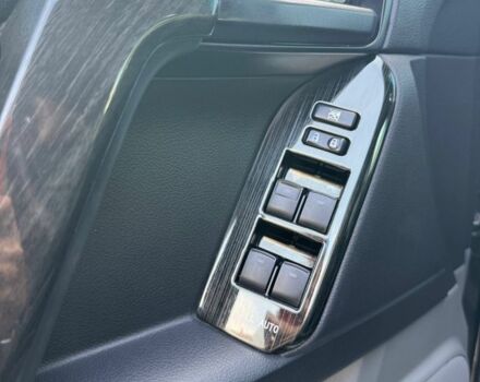 Черный Тойота Ленд Крузер Прадо 150, объемом двигателя 2.7 л и пробегом 147 тыс. км за 25500 $, фото 13 на Automoto.ua