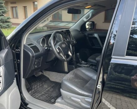 Черный Тойота Ленд Крузер Прадо 150, объемом двигателя 2.7 л и пробегом 134 тыс. км за 21499 $, фото 18 на Automoto.ua