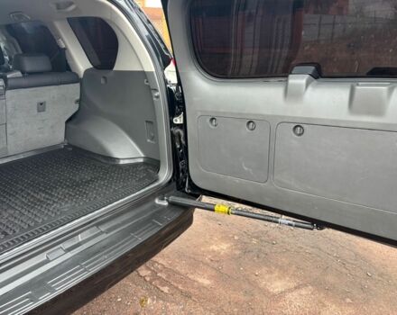 Черный Тойота Ленд Крузер Прадо 150, объемом двигателя 2.7 л и пробегом 248 тыс. км за 21000 $, фото 10 на Automoto.ua