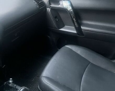 Черный Тойота Ленд Крузер Прадо 150, объемом двигателя 3 л и пробегом 260 тыс. км за 26450 $, фото 2 на Automoto.ua