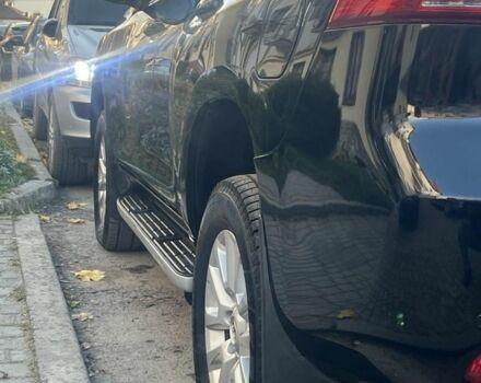 Черный Тойота Ленд Крузер Прадо 150, объемом двигателя 3 л и пробегом 260 тыс. км за 26450 $, фото 5 на Automoto.ua