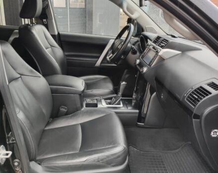 Черный Тойота Ленд Крузер Прадо 150, объемом двигателя 3 л и пробегом 117 тыс. км за 34000 $, фото 11 на Automoto.ua