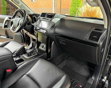 Черный Тойота Ленд Крузер Прадо 150, объемом двигателя 3 л и пробегом 132 тыс. км за 35900 $, фото 11 на Automoto.ua