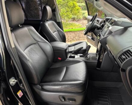 Черный Тойота Ленд Крузер Прадо 150, объемом двигателя 3 л и пробегом 132 тыс. км за 35900 $, фото 13 на Automoto.ua