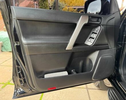 Черный Тойота Ленд Крузер Прадо 150, объемом двигателя 3 л и пробегом 132 тыс. км за 35900 $, фото 10 на Automoto.ua