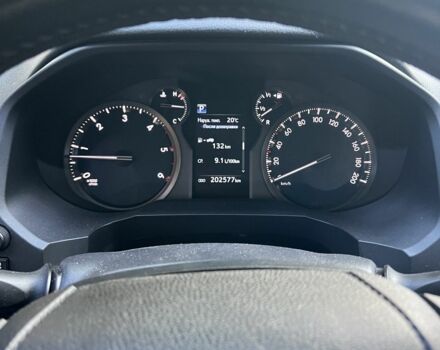 Черный Тойота Ленд Крузер Прадо 150, объемом двигателя 2.8 л и пробегом 199 тыс. км за 31777 $, фото 3 на Automoto.ua