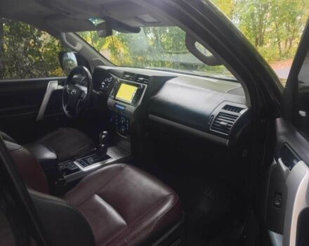 Черный Тойота Ленд Крузер Прадо 150, объемом двигателя 2.8 л и пробегом 95 тыс. км за 942 $, фото 4 на Automoto.ua