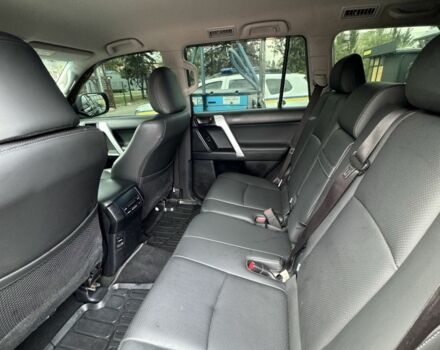 Черный Тойота Ленд Крузер Прадо 150, объемом двигателя 2.7 л и пробегом 131 тыс. км за 29500 $, фото 7 на Automoto.ua