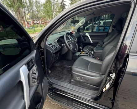 Черный Тойота Ленд Крузер Прадо 150, объемом двигателя 2.7 л и пробегом 131 тыс. км за 29500 $, фото 5 на Automoto.ua