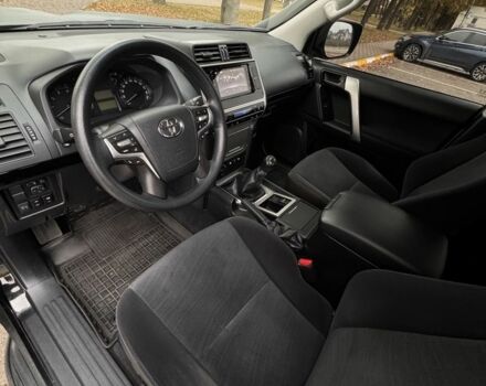 Чорний Тойота Ленд Крузер Прадо 150, об'ємом двигуна 2.7 л та пробігом 111 тис. км за 28500 $, фото 6 на Automoto.ua