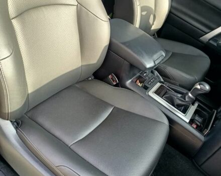 Чорний Тойота Ленд Крузер Прадо 150, об'ємом двигуна 4 л та пробігом 33 тис. км за 43500 $, фото 6 на Automoto.ua