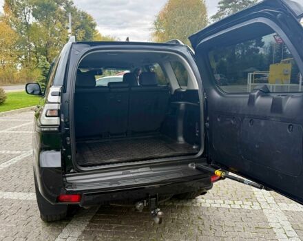 Черный Тойота Ленд Крузер Прадо 150, объемом двигателя 2.8 л и пробегом 200 тыс. км за 42000 $, фото 10 на Automoto.ua