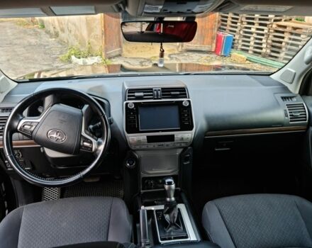 Чорний Тойота Ленд Крузер Прадо 150, об'ємом двигуна 4 л та пробігом 93 тис. км за 37500 $, фото 5 на Automoto.ua