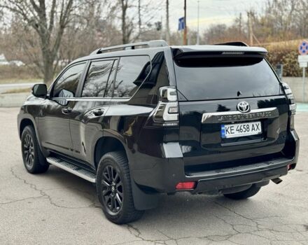Черный Тойота Ленд Крузер Прадо 150, объемом двигателя 4 л и пробегом 62 тыс. км за 46000 $, фото 5 на Automoto.ua