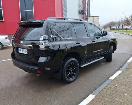 Черный Тойота Ленд Крузер Прадо 150, объемом двигателя 4 л и пробегом 135 тыс. км за 44250 $, фото 4 на Automoto.ua