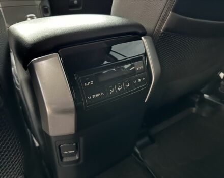 Черный Тойота Ленд Крузер Прадо 150, объемом двигателя 4 л и пробегом 62 тыс. км за 46000 $, фото 11 на Automoto.ua