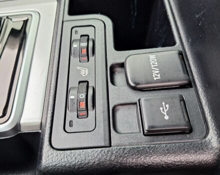 Черный Тойота Ленд Крузер Прадо 150, объемом двигателя 4 л и пробегом 135 тыс. км за 44250 $, фото 22 на Automoto.ua