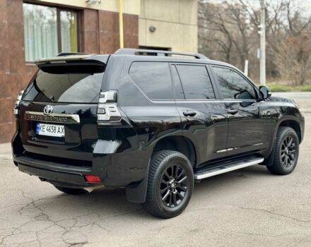 Черный Тойота Ленд Крузер Прадо 150, объемом двигателя 4 л и пробегом 62 тыс. км за 46000 $, фото 3 на Automoto.ua