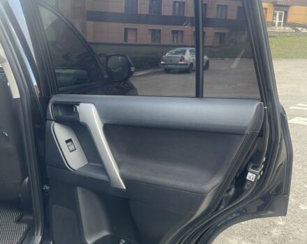 Чорний Тойота Ленд Крузер Прадо 150, об'ємом двигуна 2.8 л та пробігом 93 тис. км за 41000 $, фото 21 на Automoto.ua