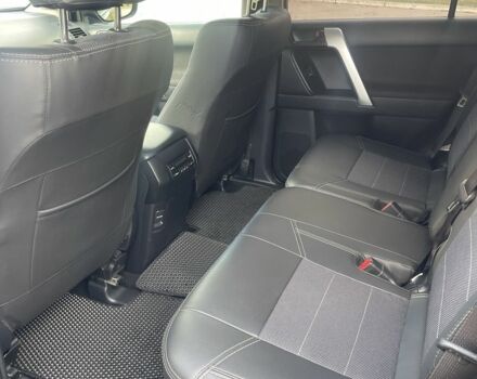 Чорний Тойота Ленд Крузер Прадо 150, об'ємом двигуна 2.8 л та пробігом 93 тис. км за 41000 $, фото 15 на Automoto.ua