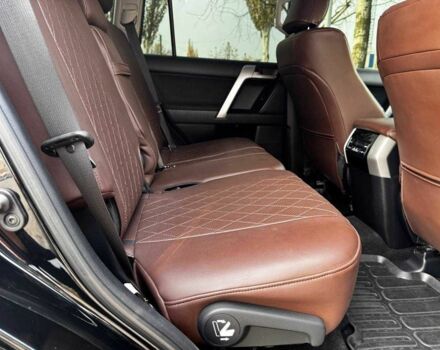 Черный Тойота Ленд Крузер Прадо 150, объемом двигателя 4 л и пробегом 56 тыс. км за 49999 $, фото 12 на Automoto.ua