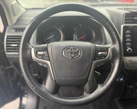 Черный Тойота Ленд Крузер Прадо 150, объемом двигателя 2.8 л и пробегом 70 тыс. км за 53490 $, фото 11 на Automoto.ua