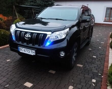 Черный Тойота Ленд Крузер Прадо 150, объемом двигателя 2.7 л и пробегом 159 тыс. км за 27777 $, фото 1 на Automoto.ua