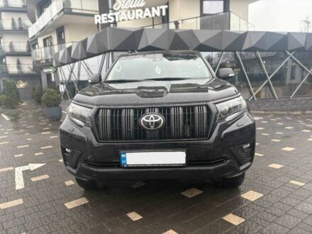 Черный Тойота Ленд Крузер Прадо 150, объемом двигателя 2.8 л и пробегом 70 тыс. км за 53490 $, фото 1 на Automoto.ua