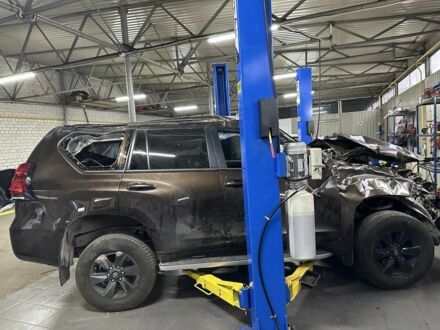 Тойота Ленд Крузер Прадо 150 2019 в Днепре (Днепропетровске) на Automoto.ua Коричневый Тойота Ленд Крузер Прадо 150, объемом двигателя 4 л и пробегом 162 тыс. км за 14999 $, фото 1 на Automoto.ua