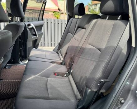 Сірий Тойота Ленд Крузер Прадо 150, об'ємом двигуна 4 л та пробігом 62 тис. км за 49500 $, фото 9 на Automoto.ua