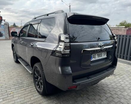 Сірий Тойота Ленд Крузер Прадо 150, об'ємом двигуна 4 л та пробігом 62 тис. км за 49500 $, фото 4 на Automoto.ua