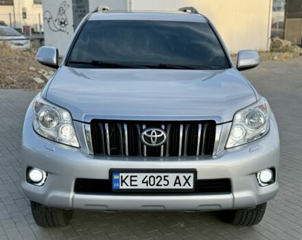 Серый Тойота Ленд Крузер Прадо 150, объемом двигателя 4 л и пробегом 173 тыс. км за 27000 $, фото 7 на Automoto.ua