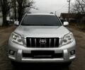 Сірий Тойота Ленд Крузер Прадо 150, об'ємом двигуна 2.7 л та пробігом 198 тис. км за 17850 $, фото 3 на Automoto.ua