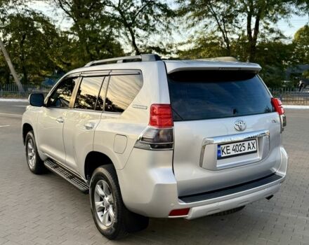 Серый Тойота Ленд Крузер Прадо 150, объемом двигателя 4 л и пробегом 173 тыс. км за 27000 $, фото 11 на Automoto.ua
