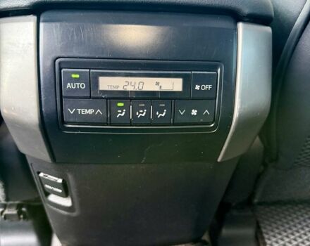 Серый Тойота Ленд Крузер Прадо 150, объемом двигателя 4 л и пробегом 173 тыс. км за 27000 $, фото 19 на Automoto.ua