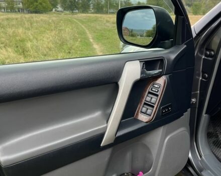 Сірий Тойота Ленд Крузер Прадо 150, об'ємом двигуна 3 л та пробігом 240 тис. км за 24500 $, фото 8 на Automoto.ua