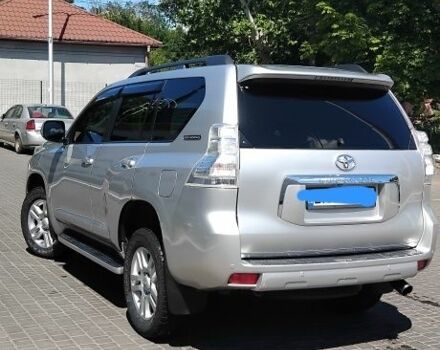 Сірий Тойота Ленд Крузер Прадо 150, об'ємом двигуна 3 л та пробігом 274 тис. км за 21600 $, фото 1 на Automoto.ua