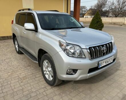Сірий Тойота Ленд Крузер Прадо 150, об'ємом двигуна 3 л та пробігом 275 тис. км за 23500 $, фото 1 на Automoto.ua