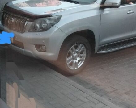 Серый Тойота Ленд Крузер Прадо 150, объемом двигателя 3 л и пробегом 274 тыс. км за 21600 $, фото 2 на Automoto.ua