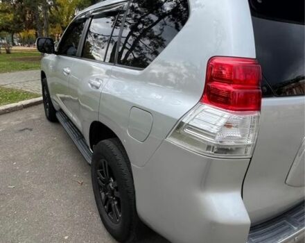 Серый Тойота Ленд Крузер Прадо 150, объемом двигателя 3 л и пробегом 203 тыс. км за 23000 $, фото 4 на Automoto.ua