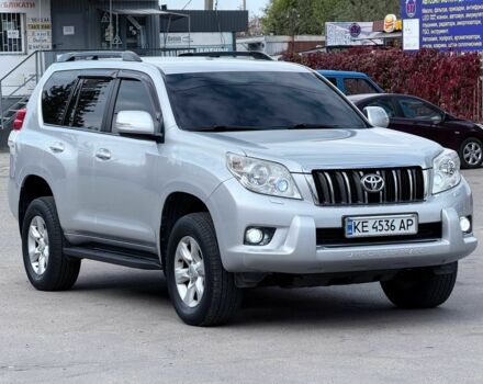 Сірий Тойота Ленд Крузер Прадо 150, об'ємом двигуна 2.7 л та пробігом 208 тис. км за 19999 $, фото 8 на Automoto.ua