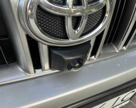 Серый Тойота Ленд Крузер Прадо 150, объемом двигателя 4 л и пробегом 276 тыс. км за 21999 $, фото 5 на Automoto.ua