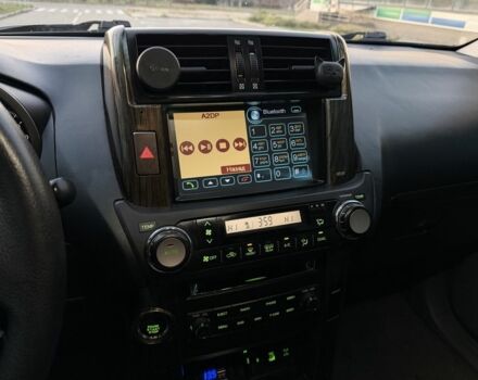 Сірий Тойота Ленд Крузер Прадо 150, об'ємом двигуна 3 л та пробігом 240 тис. км за 21500 $, фото 7 на Automoto.ua