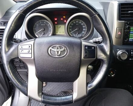 Сірий Тойота Ленд Крузер Прадо 150, об'ємом двигуна 4 л та пробігом 161 тис. км за 23000 $, фото 6 на Automoto.ua