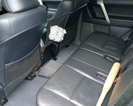 Сірий Тойота Ленд Крузер Прадо 150, об'ємом двигуна 4 л та пробігом 161 тис. км за 23000 $, фото 4 на Automoto.ua